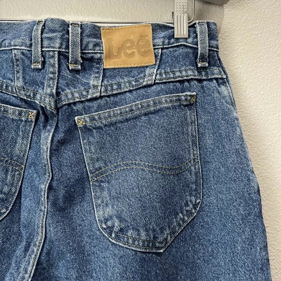 Vintage Lee Womens Mom Jeans High Rise Size 12 Medium 31 inseam - Picture 2 of 10